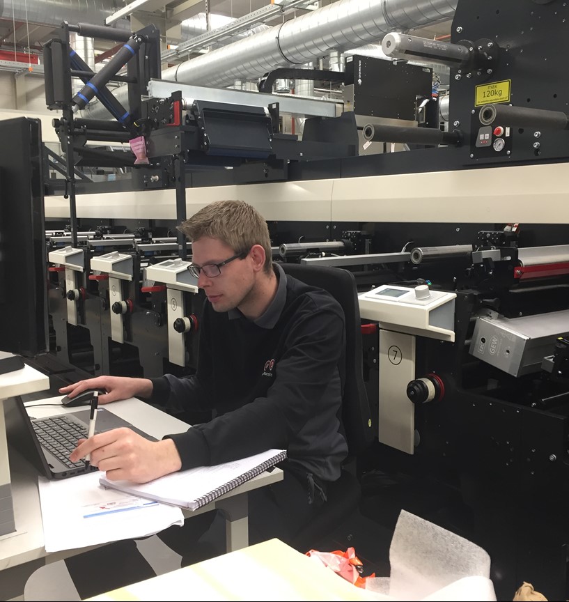 Preventive maintenance on modern flexo presses part 5 Who should